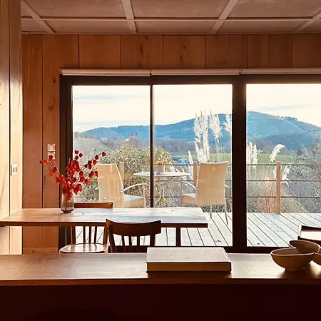 Domaine Aari Ona