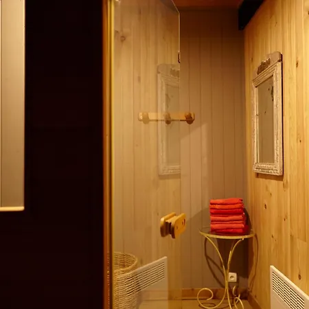 Domaine Aari Ona Bed and Breakfast Aramits