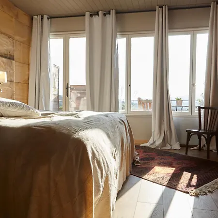 Domaine Aari Ona Bed and Breakfast