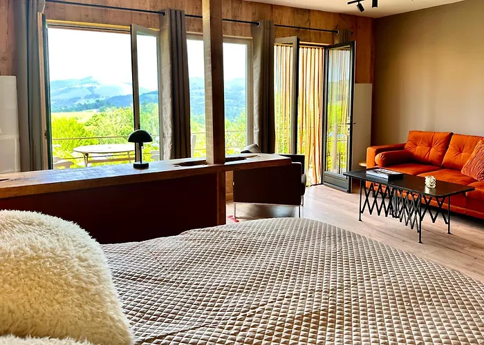 Domaine Aari Ona 4* Aramits