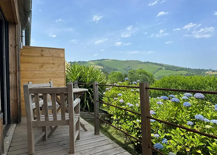 Domaine Aari Ona