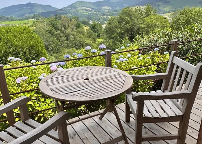 Frühstückspension Domaine Aari Ona Aramits